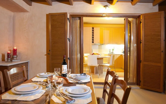 Leste Luxury Homes