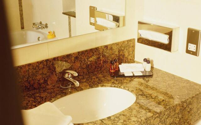 Ardmore Hotel