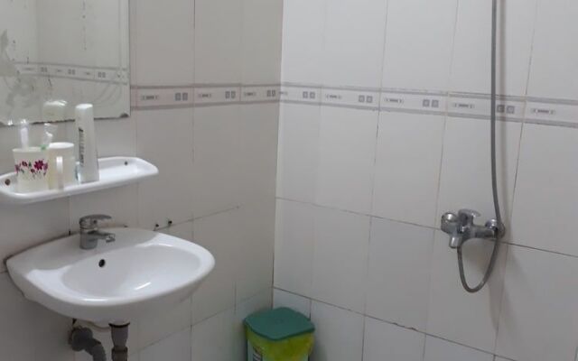 Ngan Hang Hotel