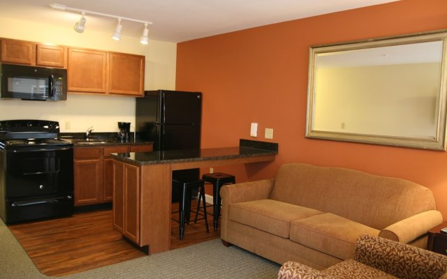 Affordable Suites Mooresville LakeNorman