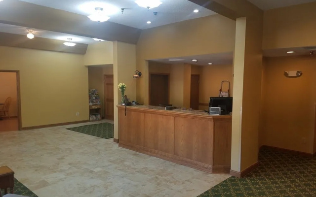 Roosevelt Inn Mount Rushmore