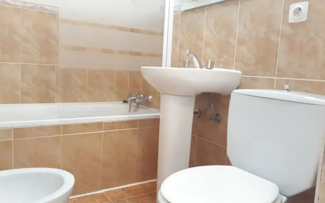 Bonito Apartamento en Triana 638
