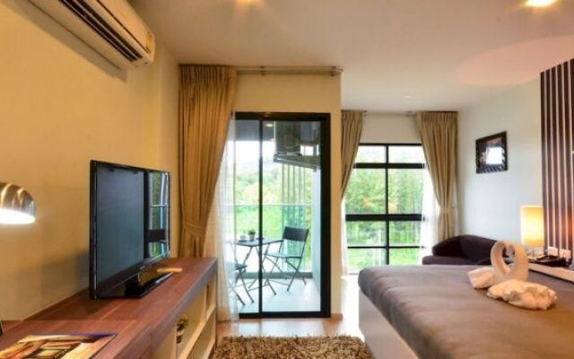 The Nice Condotel Bangtao Beach
