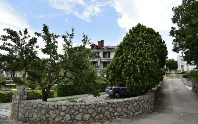 Apartment and Studio Demy