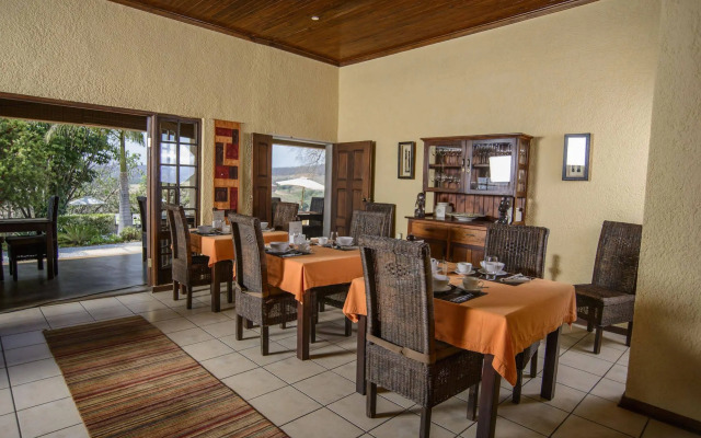Abangane Guest Lodge