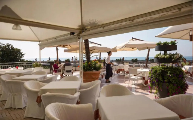 Hotel Adria