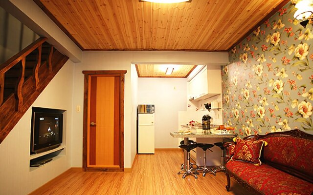 Jeongseon Mindoongsan High One Pension