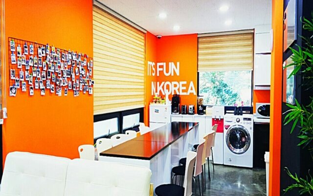 CMS Inn Seoul Guesthouse