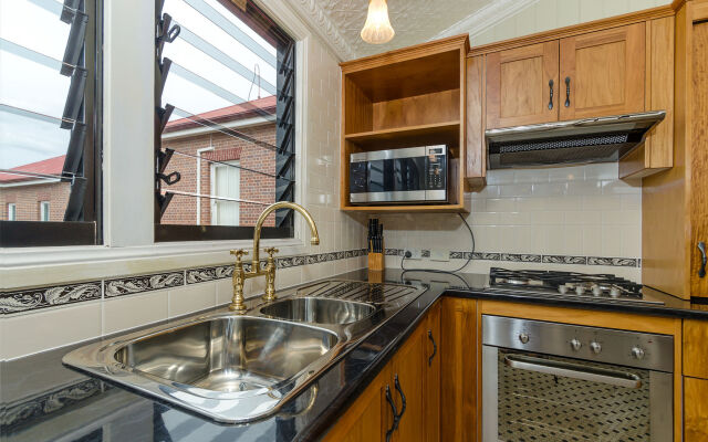 Criterion Hotel Warwick