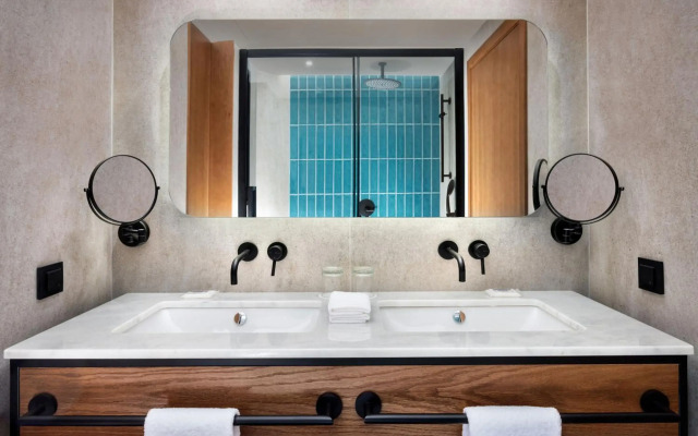 Four Points by Sheraton Matosinhos