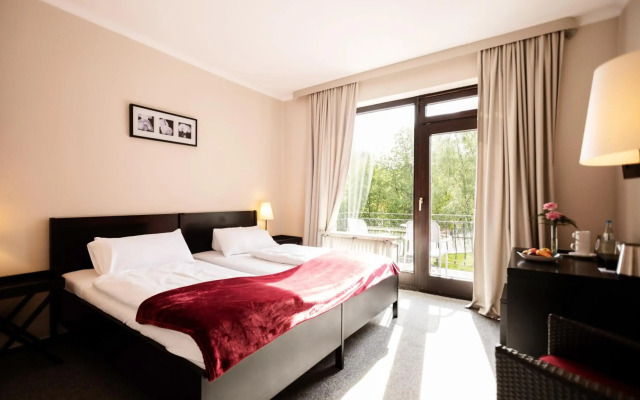 Hotel Dieksee - Collection by Ligula