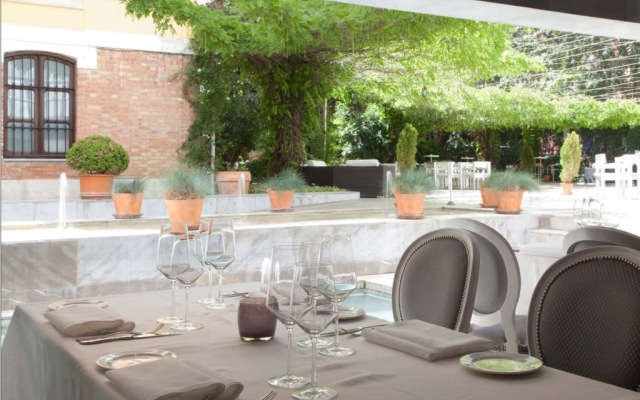 Hospes Palacio de los Patos, a Member of Design Hotels