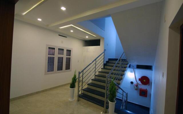 Transit Hotel