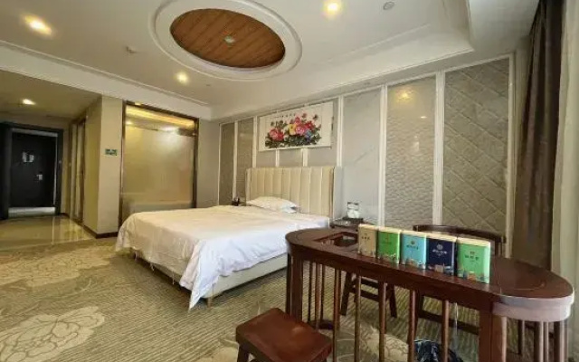 Renhuai Guojiucheng Hotel