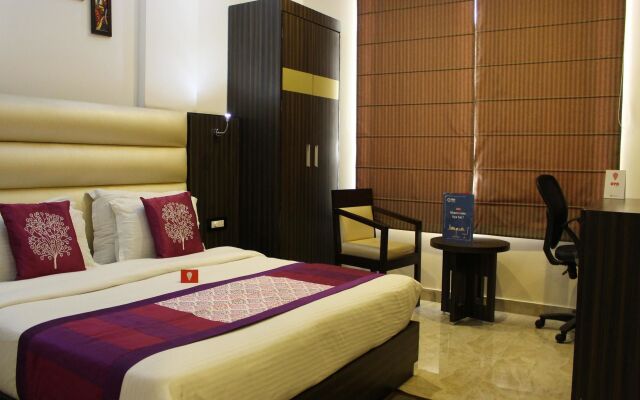 OYO 13839 Hotel Narula