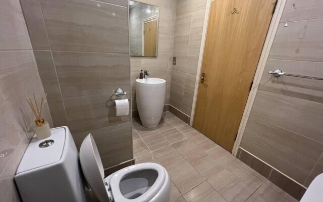2-bed Apartment in Liverpool at Albert Dock