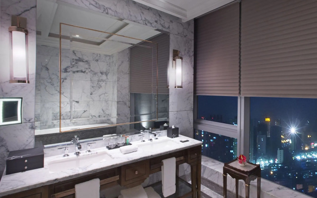 Sheraton Grand Wuhan Hankou Hotel