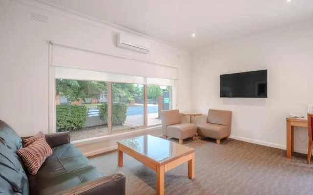 Best Western Wyndhamere Motel