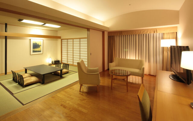 Royal Pines Hotel Urawa