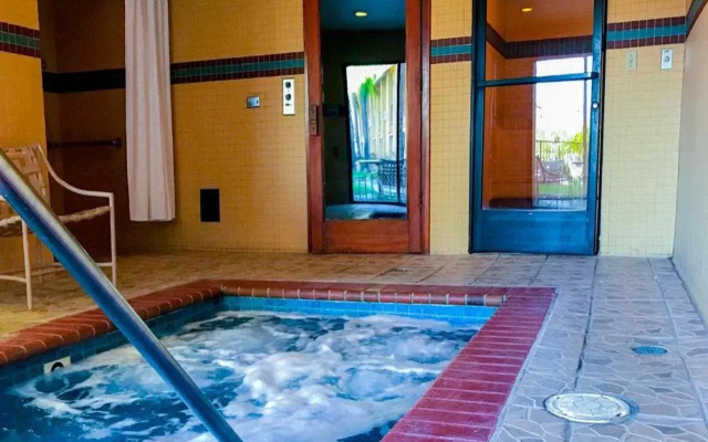 Motel 6 Anaheim Hills