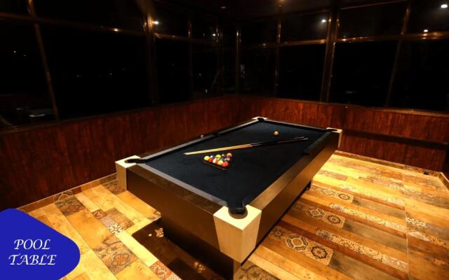 Royal Twin - 12BHK Luxury Villa by Royal Villa's Lonavla
