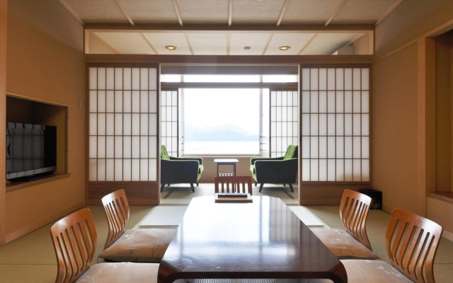 Miyahama Grand Hotel