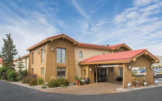 Spark by Hilton Rock Springs