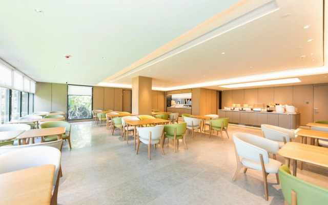 Ji Hotel Huzhou Renhuangshan Store