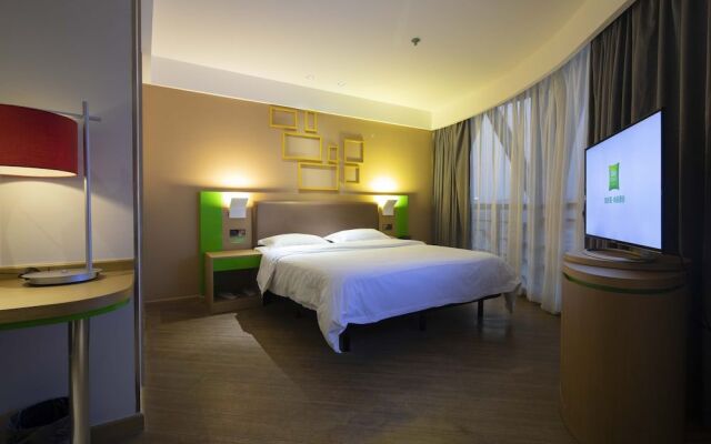 IBIS Styles NT WZ Intl Plz