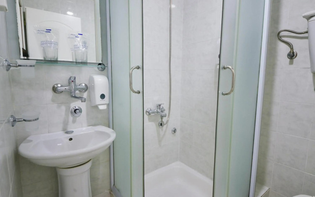 Hotel Podostrog