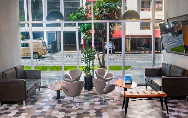 ibis Styles Lima San Isidro