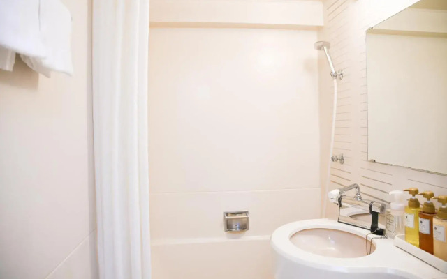 Hotel Sun White