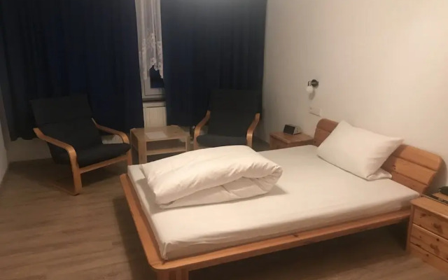 Hotel Löwen  by Mastiff