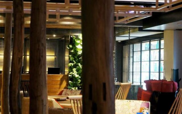 22Du Boutique Theme Hotel (Harbin Qunli Yuanda Tiyu Park Subway Station)