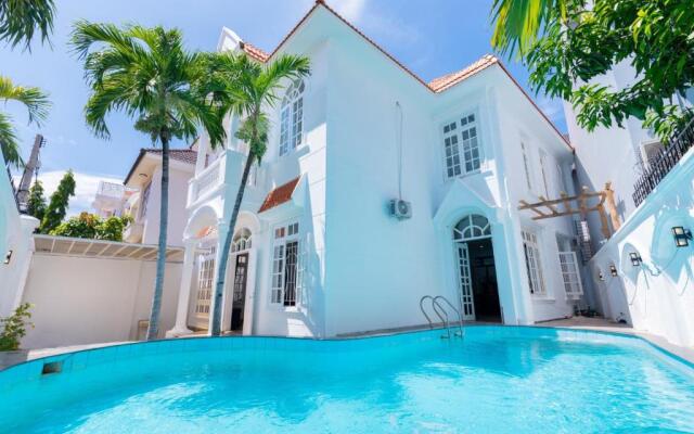 Ruby Villa F1