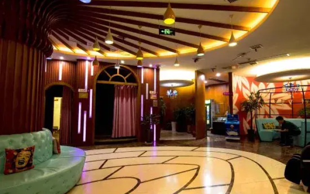 Laixiang Chuangyi Hotel (Xihu branch)