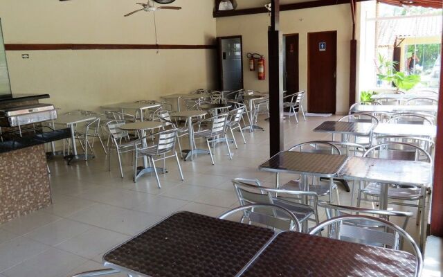 Pousada 12 Acquaville