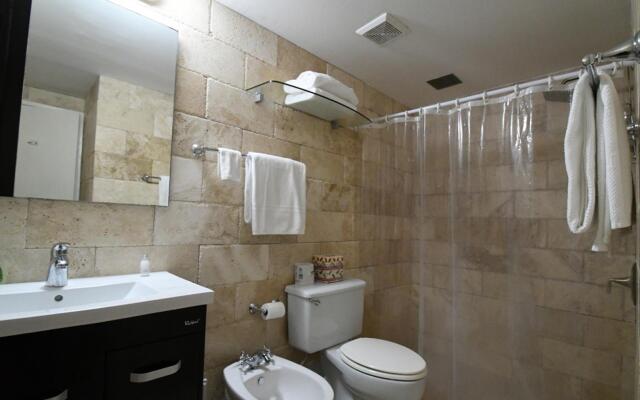 Spectacular Home Away from Home, Fully Equipped (BV308)