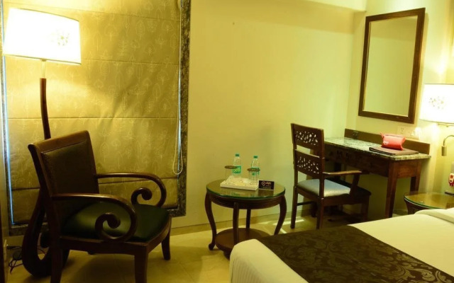 The Maharaja Hotel by OYO Rooms