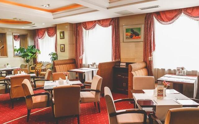 Shera Hotel