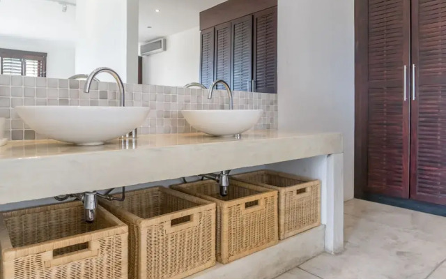 Zebula Golf Estate & Spa Private Rentals