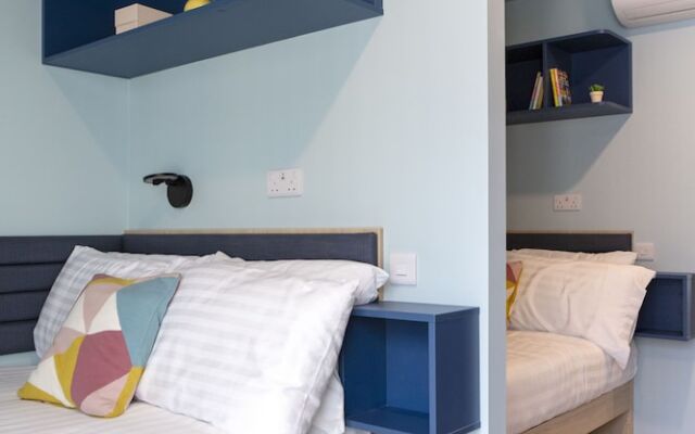 Coleman Court Summer Accommodation