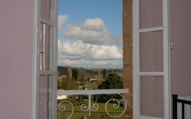 Chambres dHotes Au Château