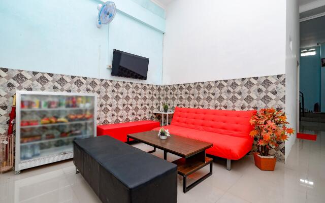 OYO 2782 Puspa Residence