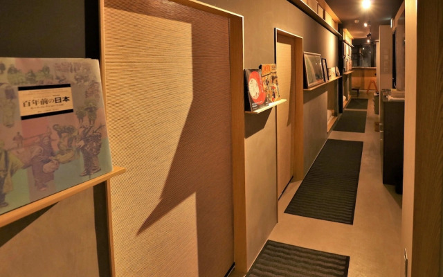 Aet Hotel