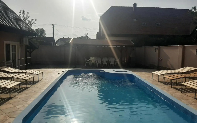 2 féröhelyes apartman