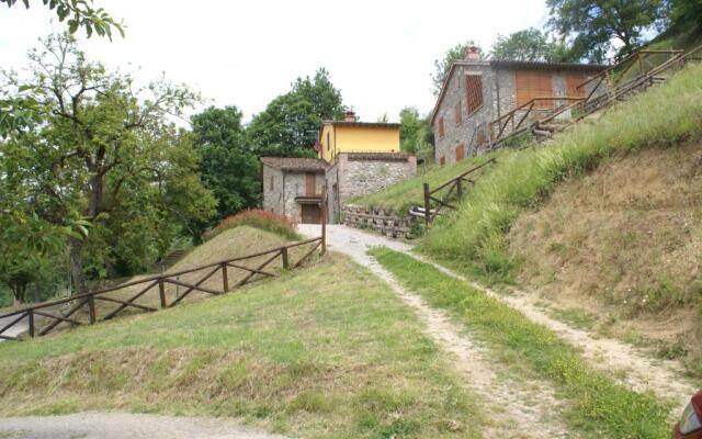 Tramonto Casa Barga Toscana ristrutturata 2021
