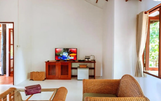 Captain Hook Resort