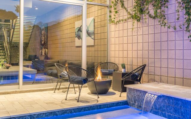 Old Town Scottsdale Iconic Modern Mansion