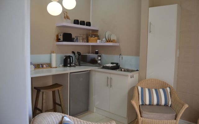 Caulfield self Catering